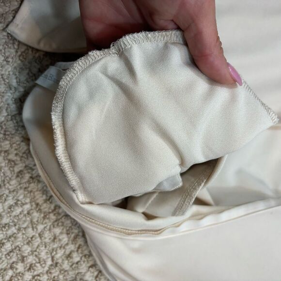 Ladies Costa Blanca Beige Wide Shoulder Blouse Size Medium - Picture 12 of 15